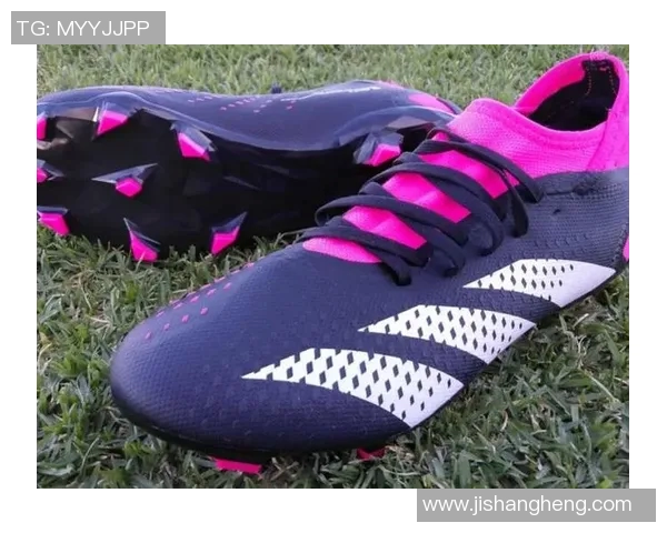 足球鞋球星同款对比分析 哪款最适合你的踢球风格